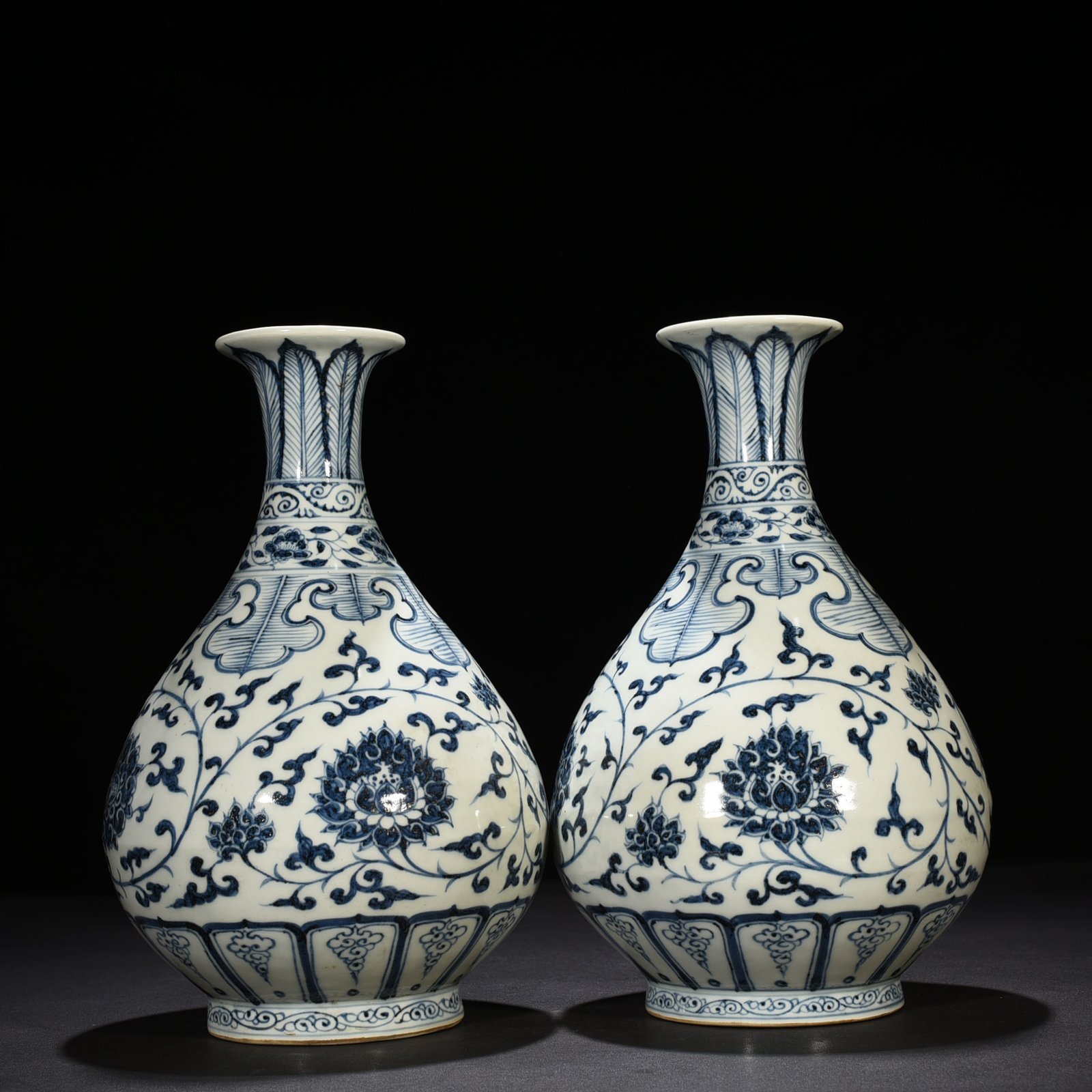 Ming Dynasty Hongwu blue and white jade pot with lotus