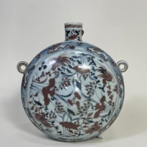 Ming Dynasty Hongwu blue and white underglaze red lotus pond mandarin duck lying pot wall pot