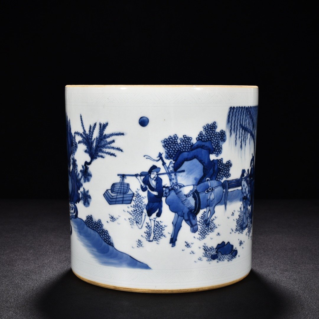 Ming Dynasty Shunzhi blue and white character story pen holder