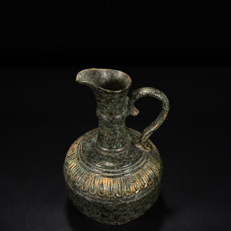 Qing Dynasty Qianlong bronze glaze flower pouring
