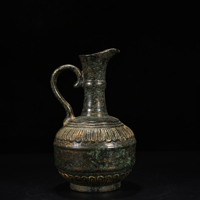 Qing Dynasty Qianlong bronze glaze flower pouring