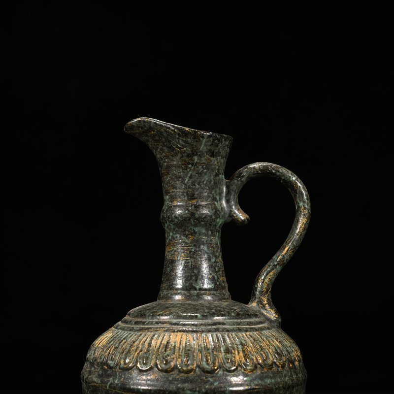 Qing Dynasty Qianlong bronze glaze flower pouring