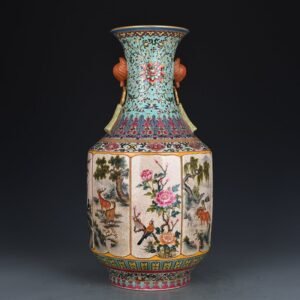 Qing Dynasty Qianlong Ge-glazed pastel flower bird and animal amphorae