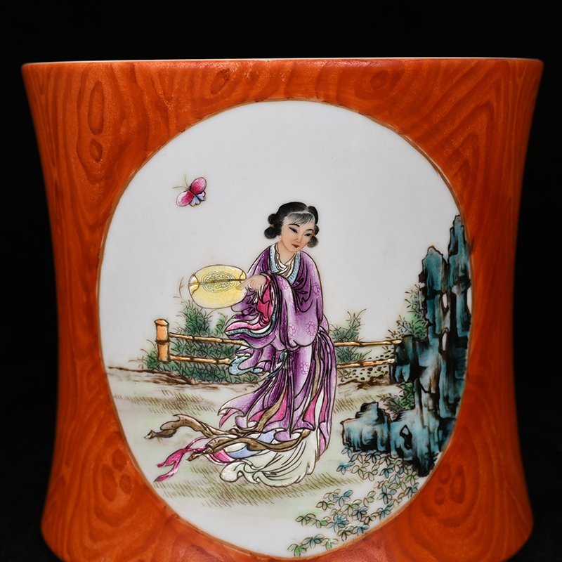 Qing Dynasty Qianlong Tang Ying style wood grain glaze consecrated pastel lady figure pen holder