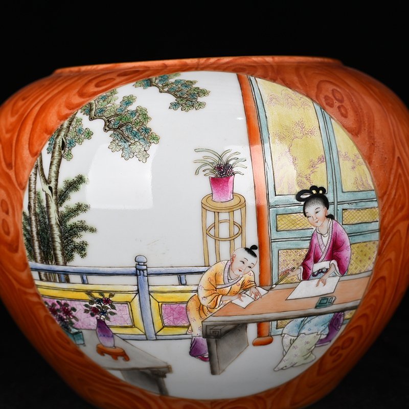 Qing Dynasty Qianlong Tang Ying style wood grain glaze consecrated pastel beauty godson