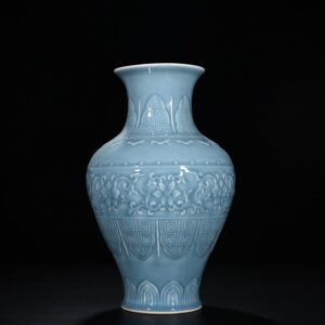 Qing Dynasty Qianlong azure glaze carved fishtail vase with floral
