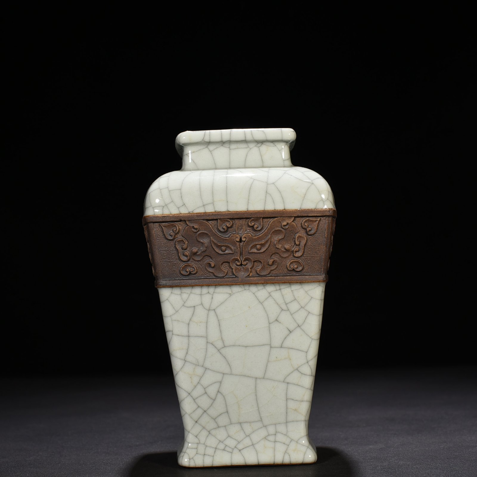Qing Dynasty Qianlong official kiln carved Taotie square vase