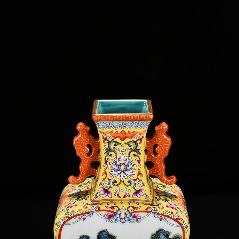 Qing Dynasty Qianlong consecrated pastel figure landscape double-eared flat vase Pipa vase