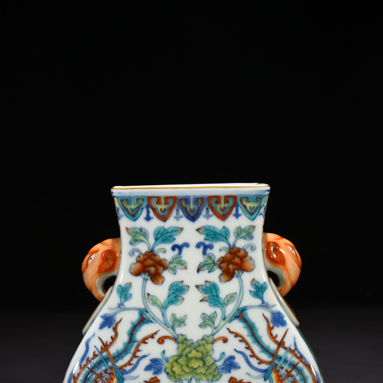 Qing Dynasty Qianlong doucai painted golden phoenix with peony elephant ear square pot