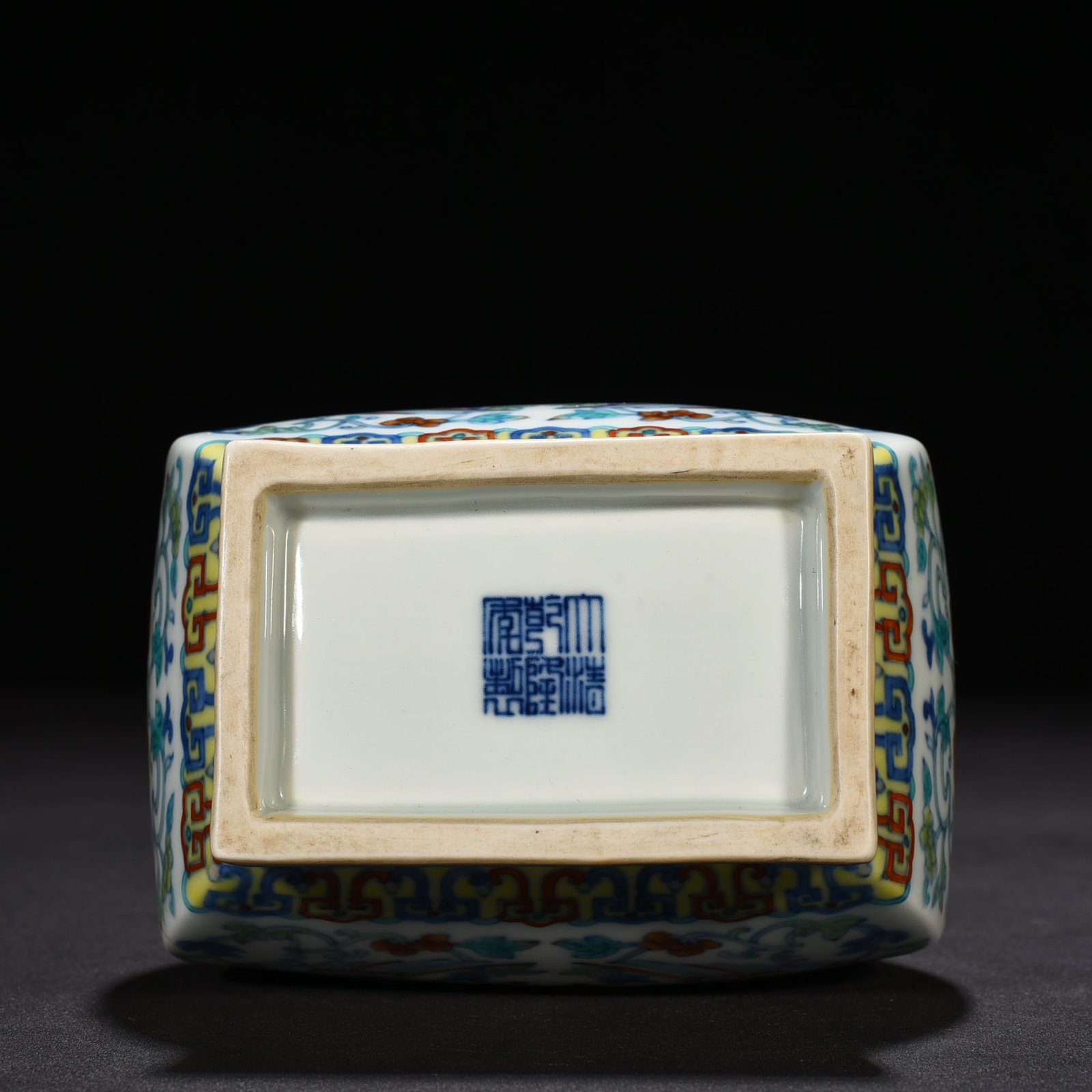 Qing Dynasty Qianlong doucai painted golden phoenix with peony elephant ear square pot