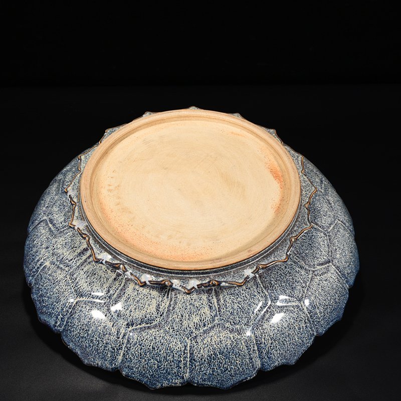 Qing Dynasty Qianlong glazed lotus bowl large bowl