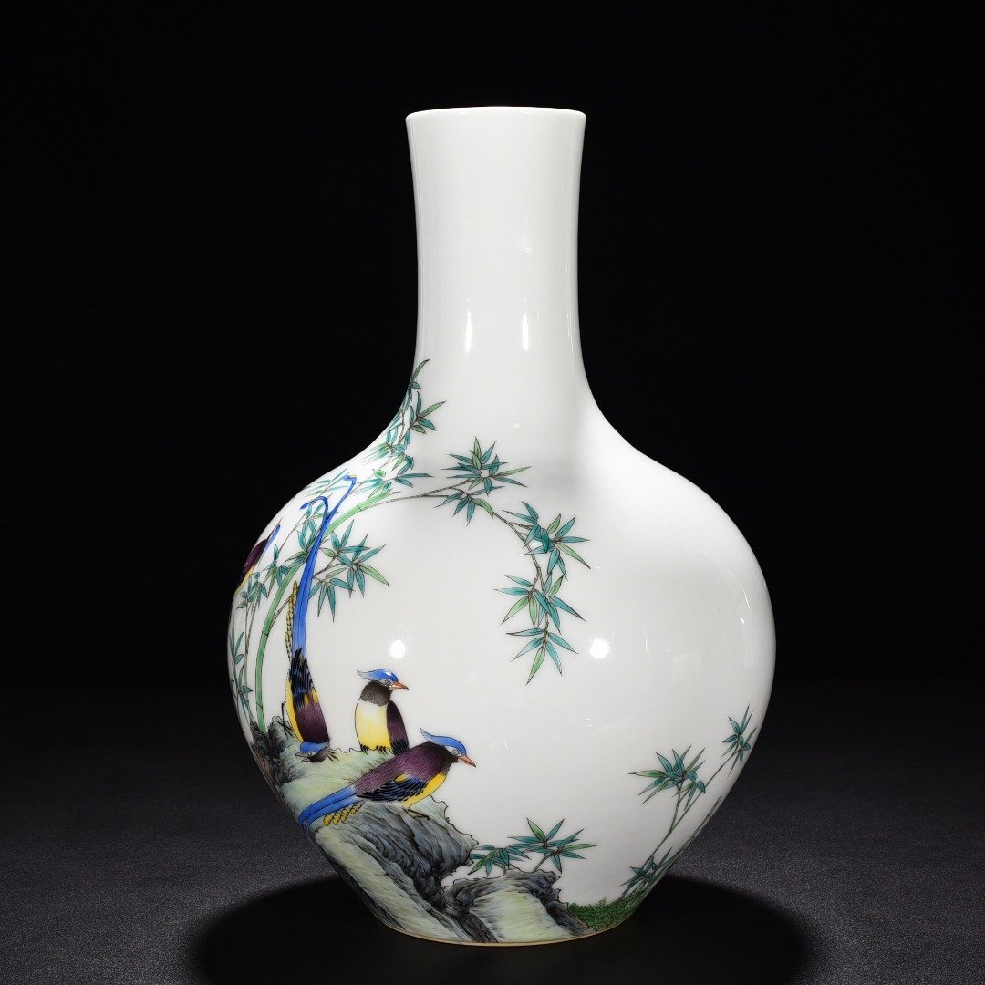 Qing Dynasty Qianlong enamel longevity vase with bird and bamboo