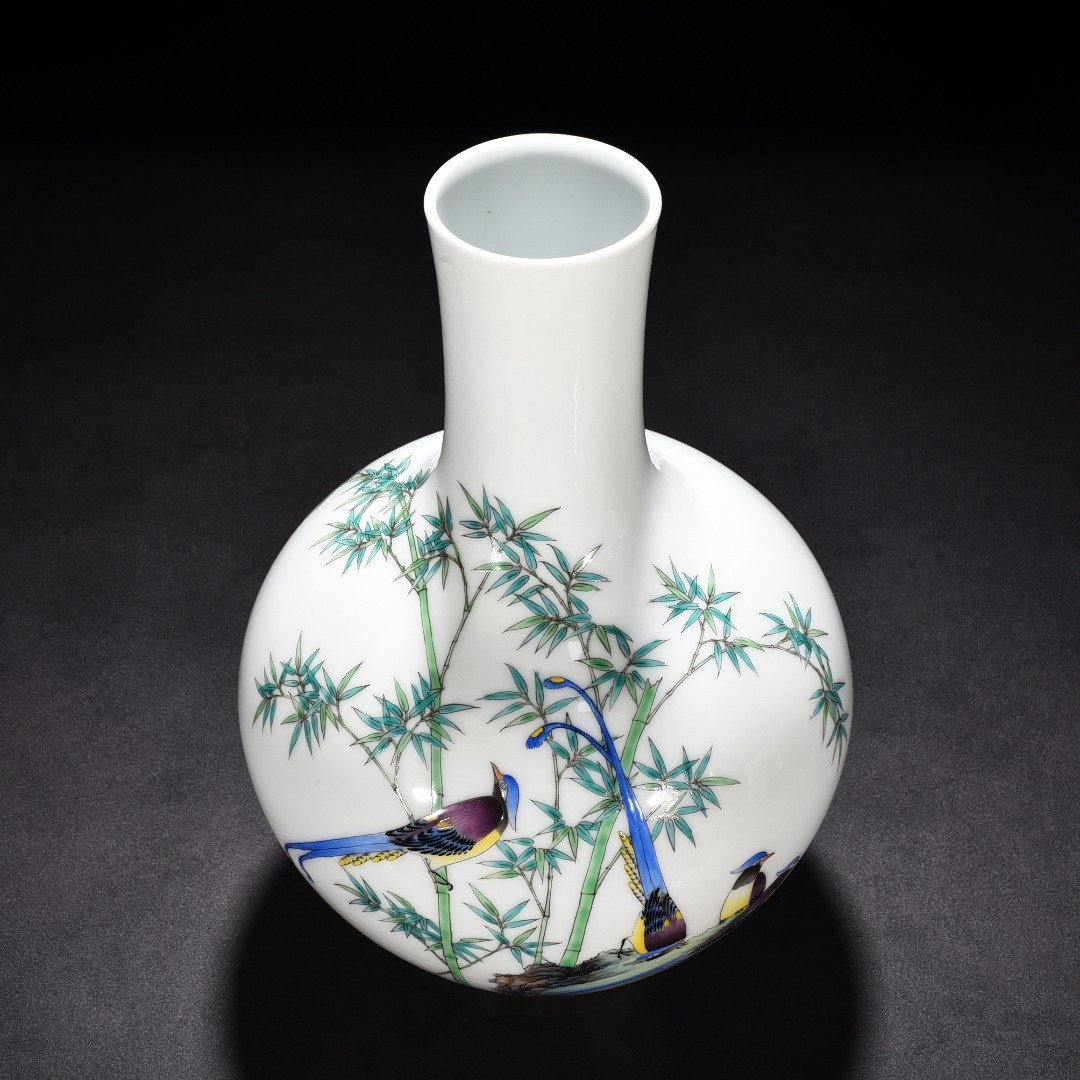 Qing Dynasty Qianlong enamel longevity vase with bird and bamboo