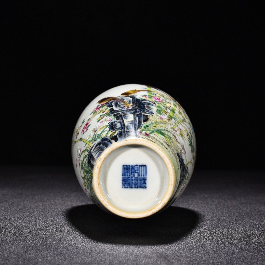 Qing Dynasty Qianlong enamel bamboo vase with flower and birds