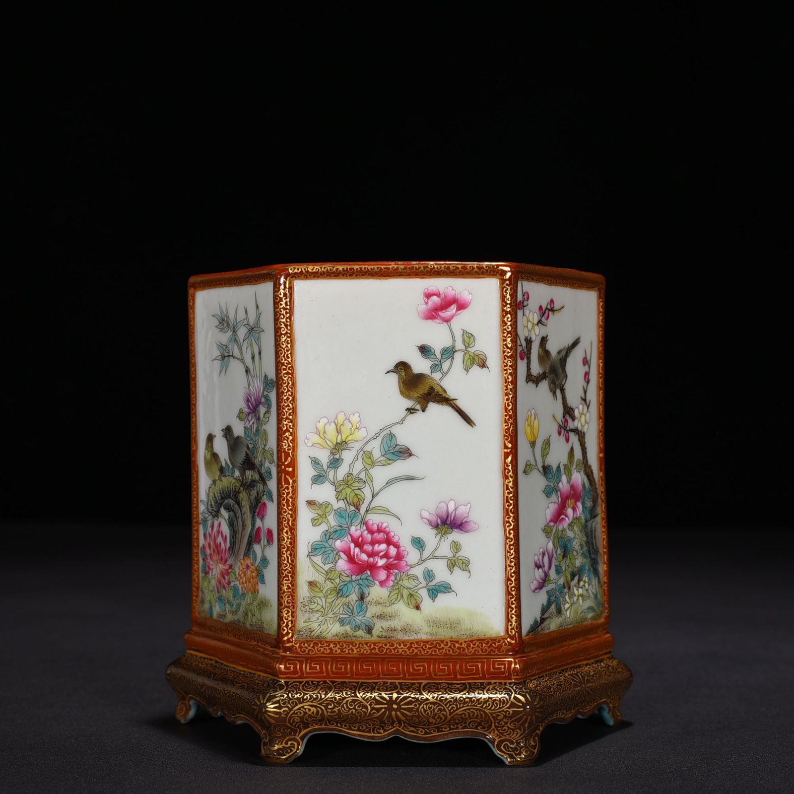 Qing Dynasty Qianlong enamel hexagonal pen holder with flower and birds