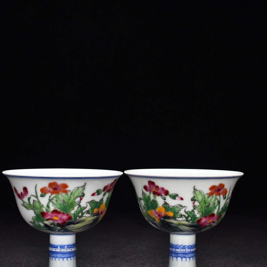 Qing Dynasty Qianlong enamel poppy flower goblet