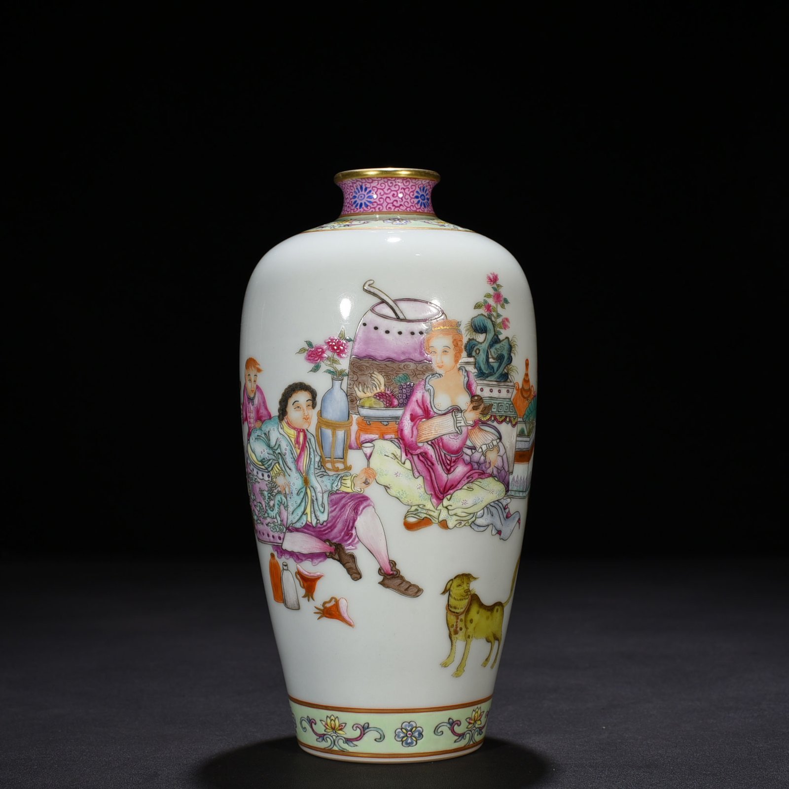 Qing Dynasty Qianlong enamel plum vase with Western figure