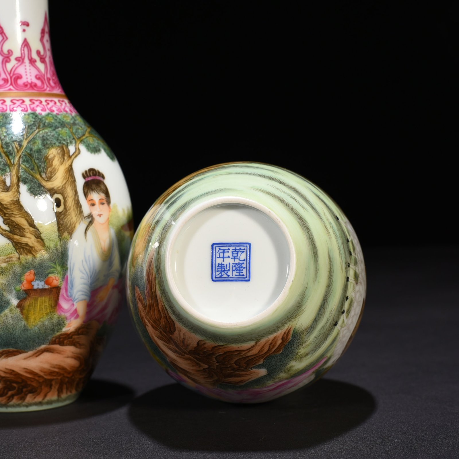 Qing Dynasty Qianlong enamel vase with Western figure
