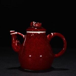 Qing Dynasty Qianlong sacrifice red glaze pot with many children many blessings and many lives
