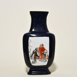 Qing Dynasty Qianlong Festival Blue Glazed Square Vase with Window Character and Story