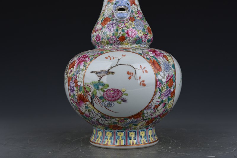 Qing Dynasty Qianlong pastel flower and bird amphora