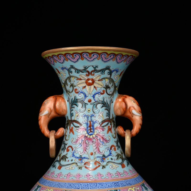 Qing Dynasty Qianlong pastel magpie plum blossom elephant ear vase