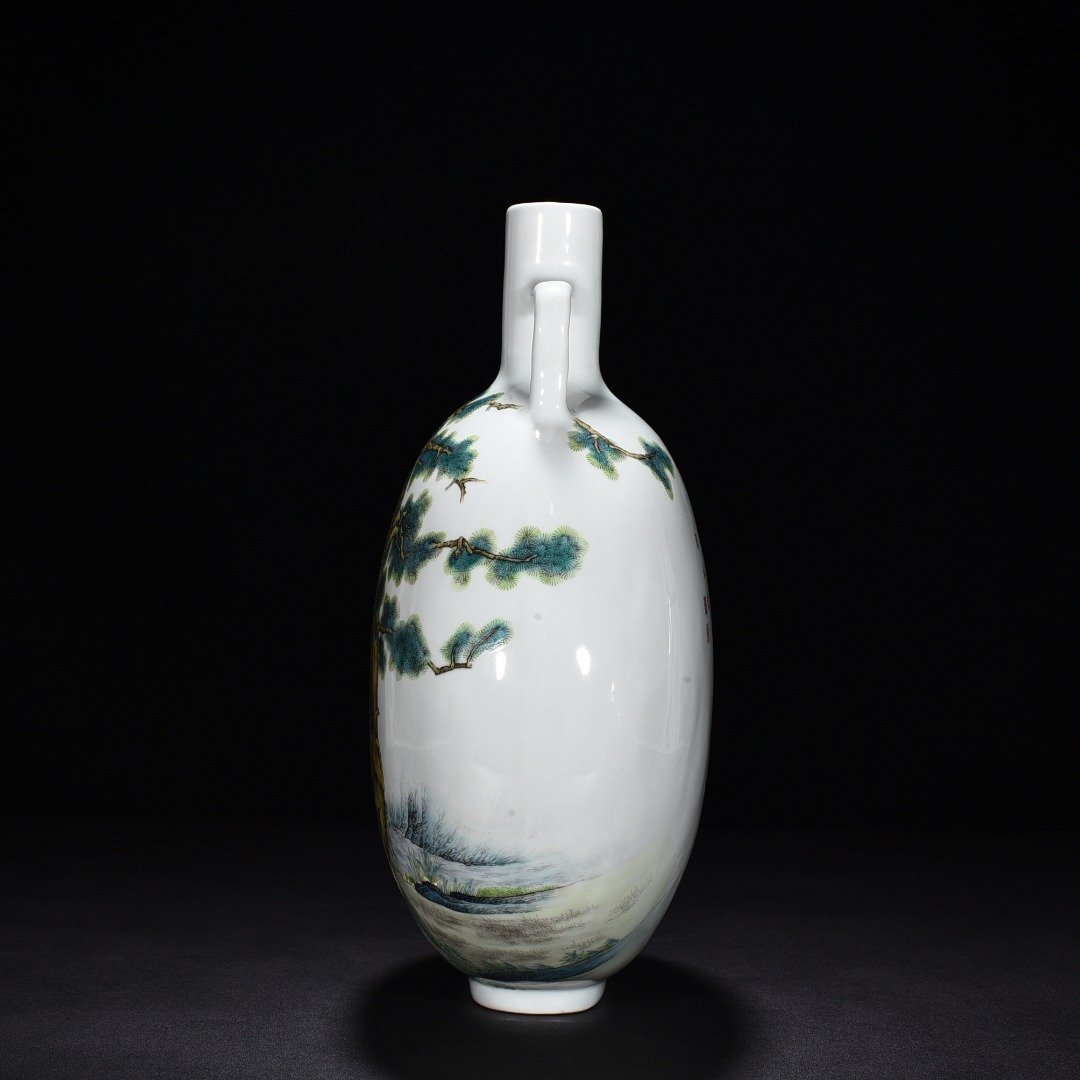 Qing Dynasty Qianlong pastel pine and crane holding the moon flat vase