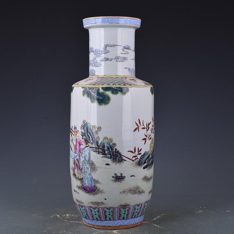 Qing Dynasty Qianlong pastel chess calligraphy and painting figure stick vase