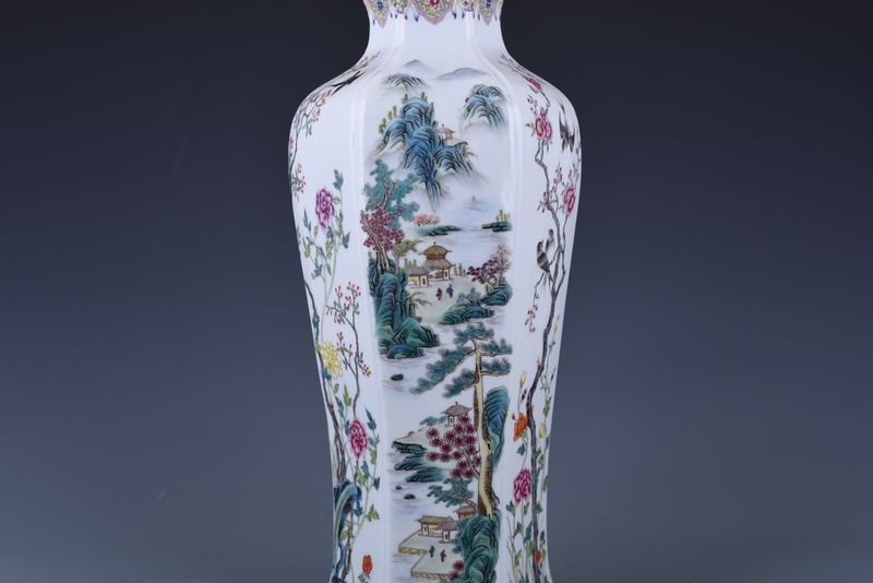 Qing Dynasty Qianlong pastel flower and bird landscape six-square vase