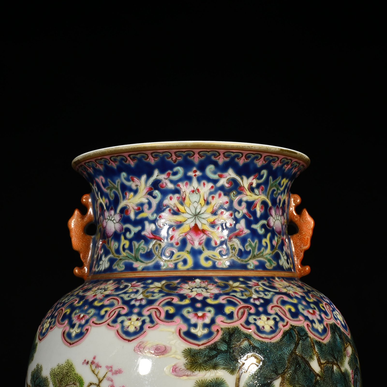 Qing Dynasty Qianlong Pastel Fragrant Mountain Nine Lao Pictures Lantern Vase