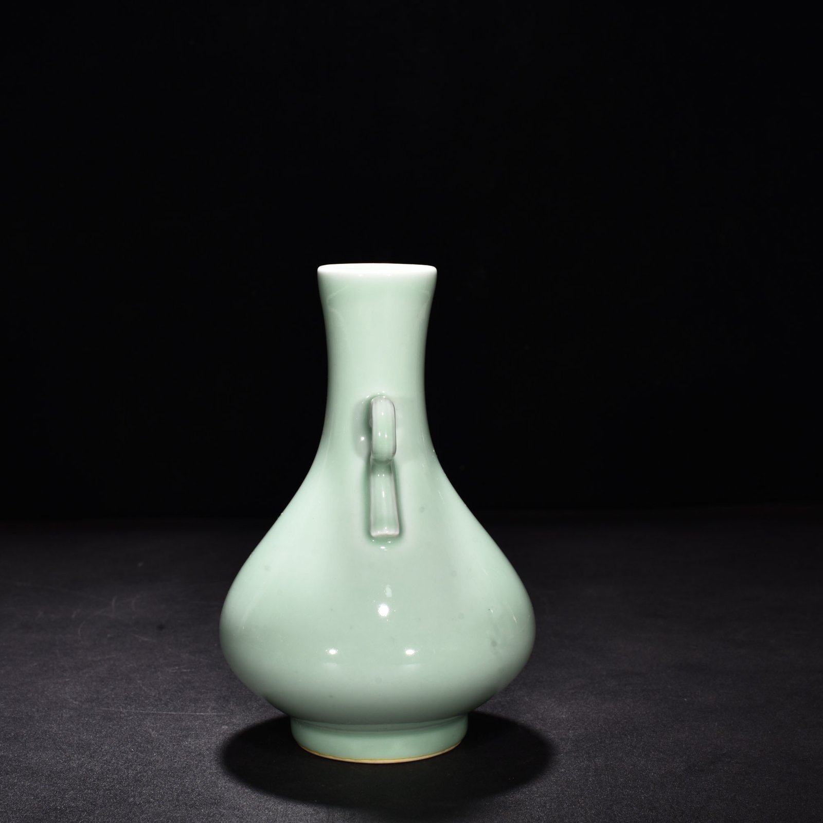 Qing Dynasty Qianlong pink celadon glaze amphorae