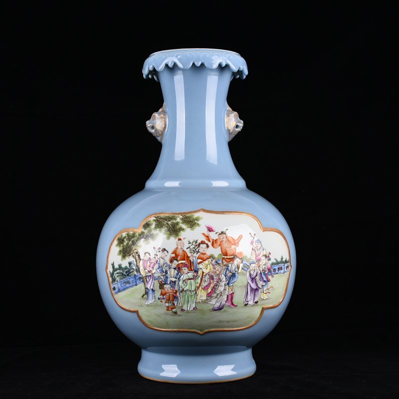 Qing Dynasty Qianlong pink celadon glaze eight immortals character vase