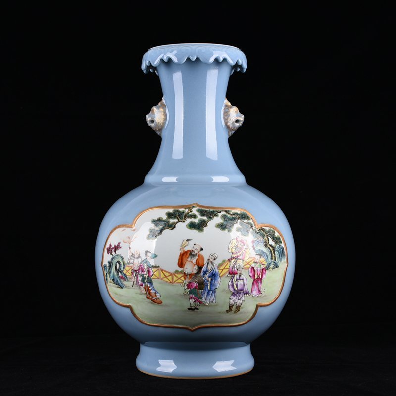 Qing Dynasty Qianlong pink celadon glaze eight immortals character vase