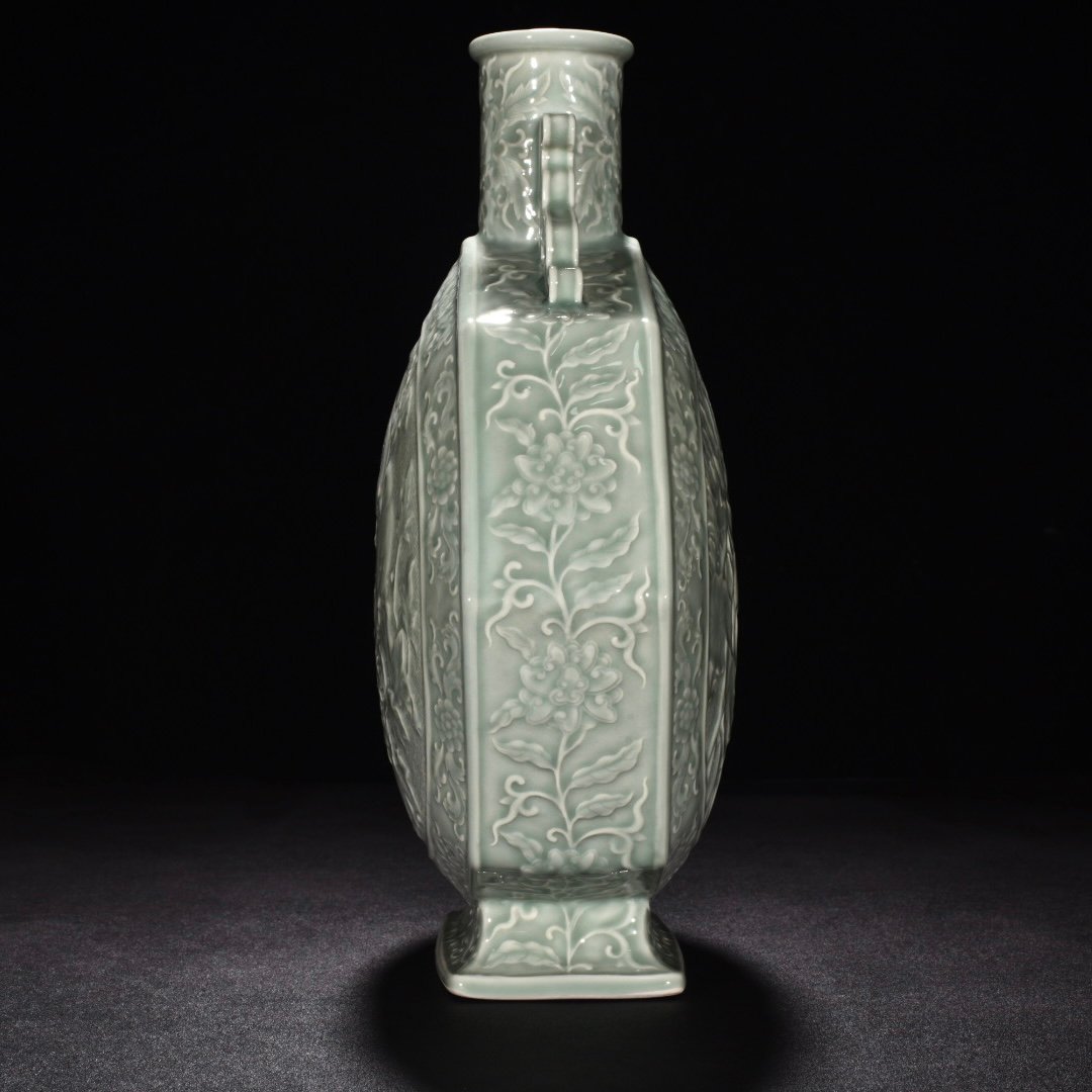 Qing Dynasty Qianlong pink celadon glaze flat vase with carved flowers birds and mandarin ducks