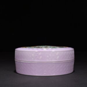 Qing Dynasty Qianlong purple glaze carved window peony flower powder box print box
