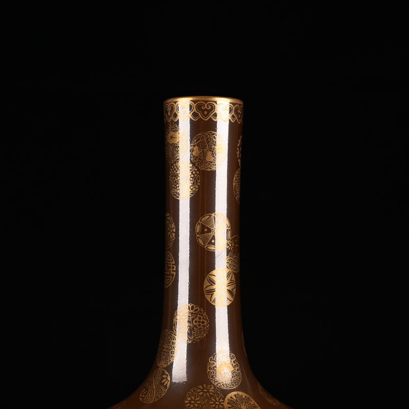 Qing Dynasty Qianlong purple gold glaze pastel character bile bottle
