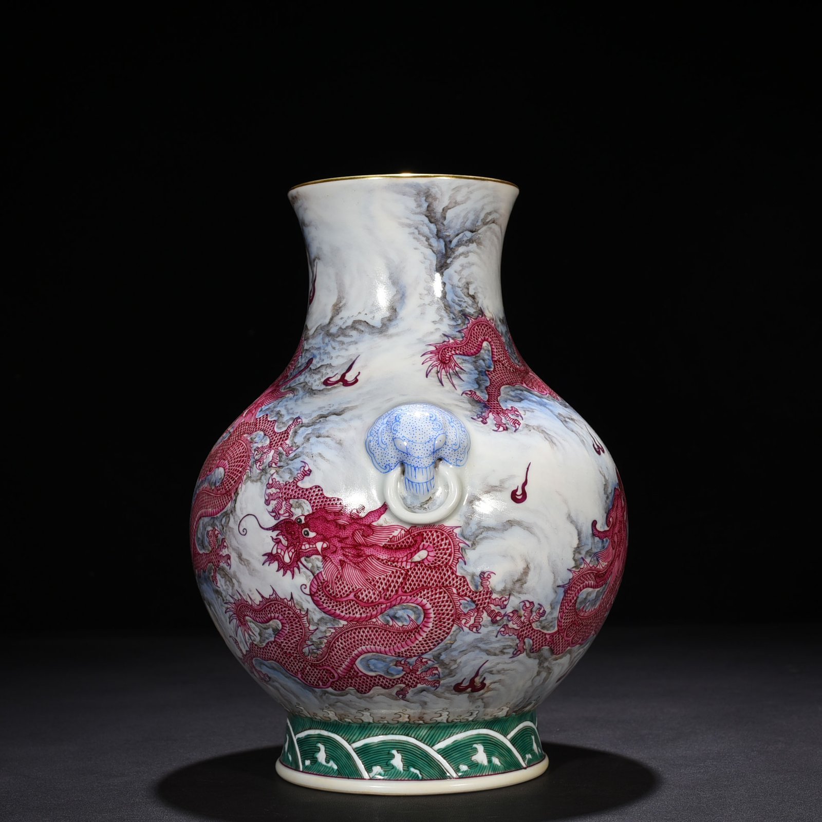 Qing Dynasty Qianlong rouge red five-cloud dragon amphora