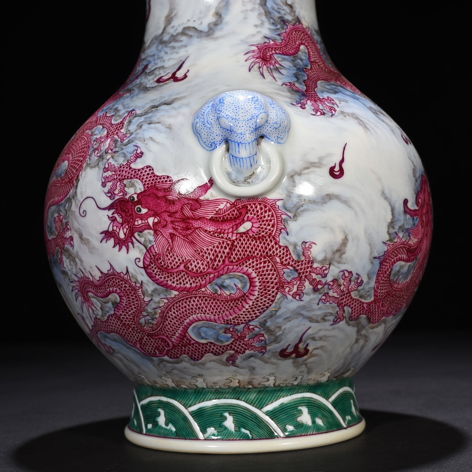 Qing Dynasty Qianlong rouge red five-cloud dragon amphora