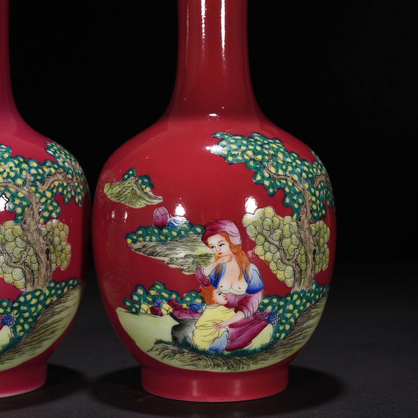 Qing Dynasty Qianlong rouge red ground enamel Western figure vase