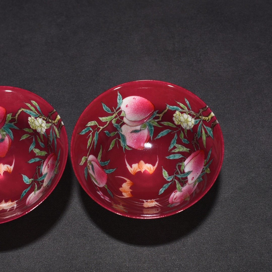 Qing Dynasty Qianlong rouge ground pastel colored cup