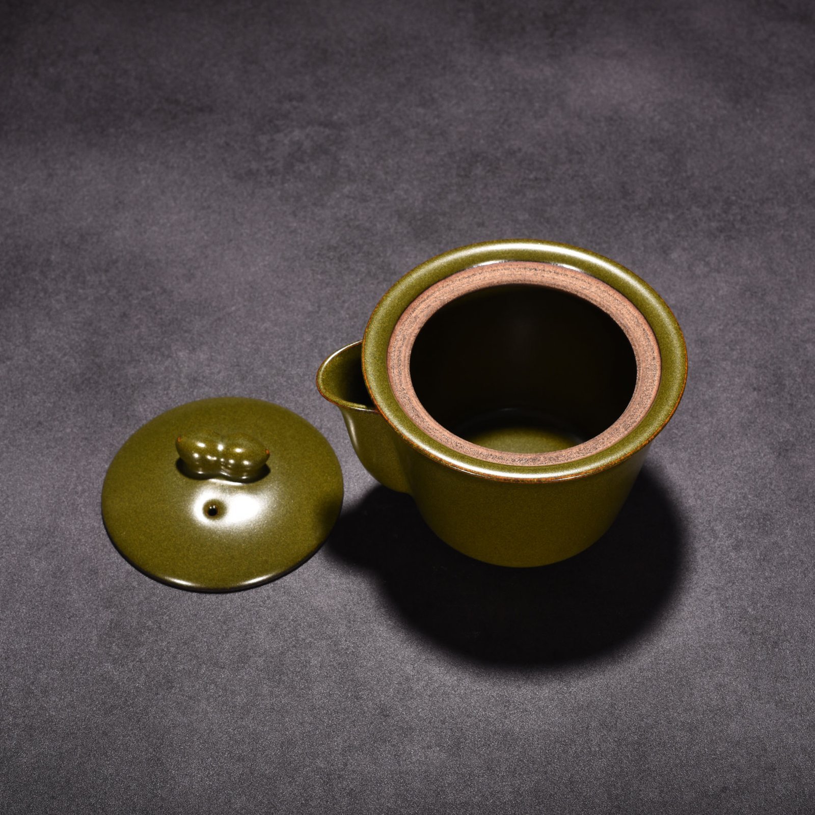 Qing Dynasty Qianlong tea glazed fair tea divider