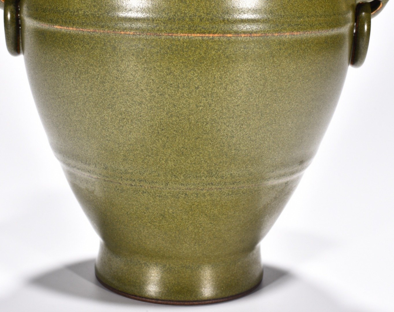 Qing Dynasty Qianlong tea powder glazed animal ear bottle