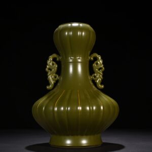 Qing Dynasty Qianlong tea powder glazed phoenix ear melon and garlic vase