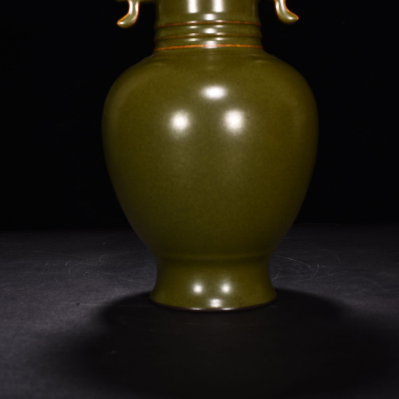 Qing Dynasty Qianlong tea powder glaze double-eared flower cup