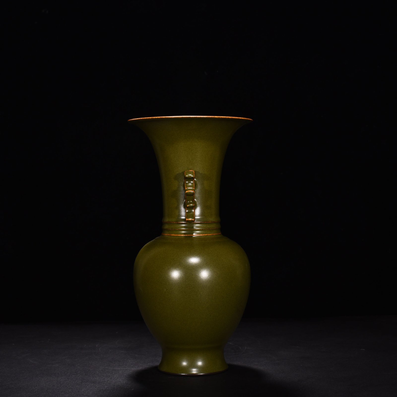 Qing Dynasty Qianlong tea powder glaze double-eared flower cup
