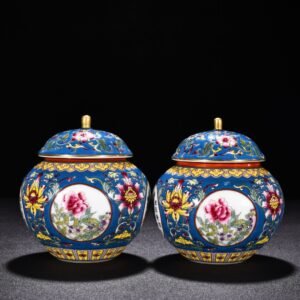 Qing Dynasty Qianlong blue ground enamel flower lid jar