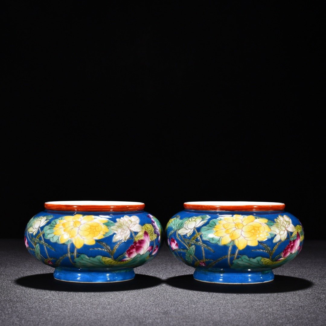 Qing Dynasty Qianlong blue ground enamel lotus flower washed