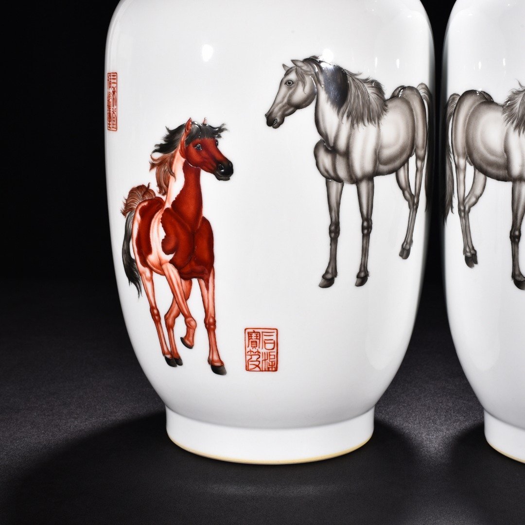 Qing Dynasty Qianlong painted enamel horse lantern vase