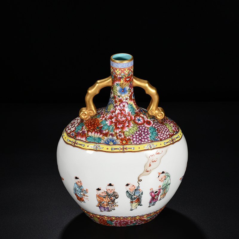 Qing Dynasty Qianlong Ten Thousand Flowers Enamel Amphora with Baby Plays