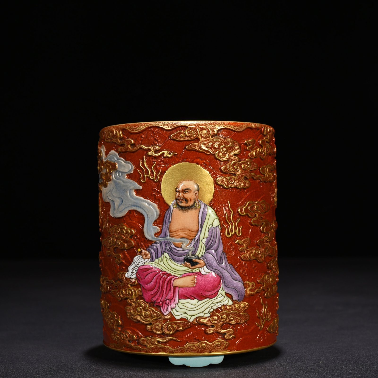 Qing Dynasty Qianlong engraved pastel gilded Arhat figure pen holder